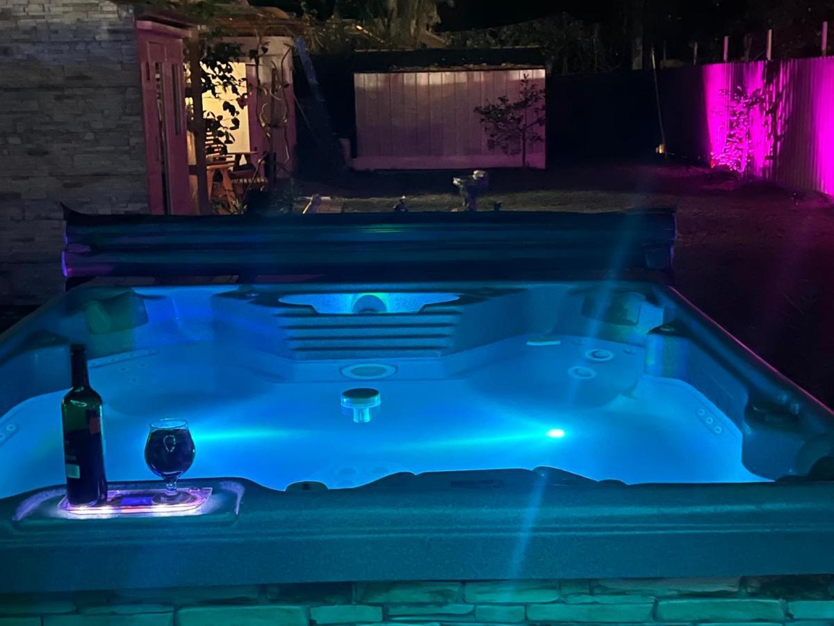 Close To Beaches With Hot Tub And Large Garden 萨拉索塔 外观 照片